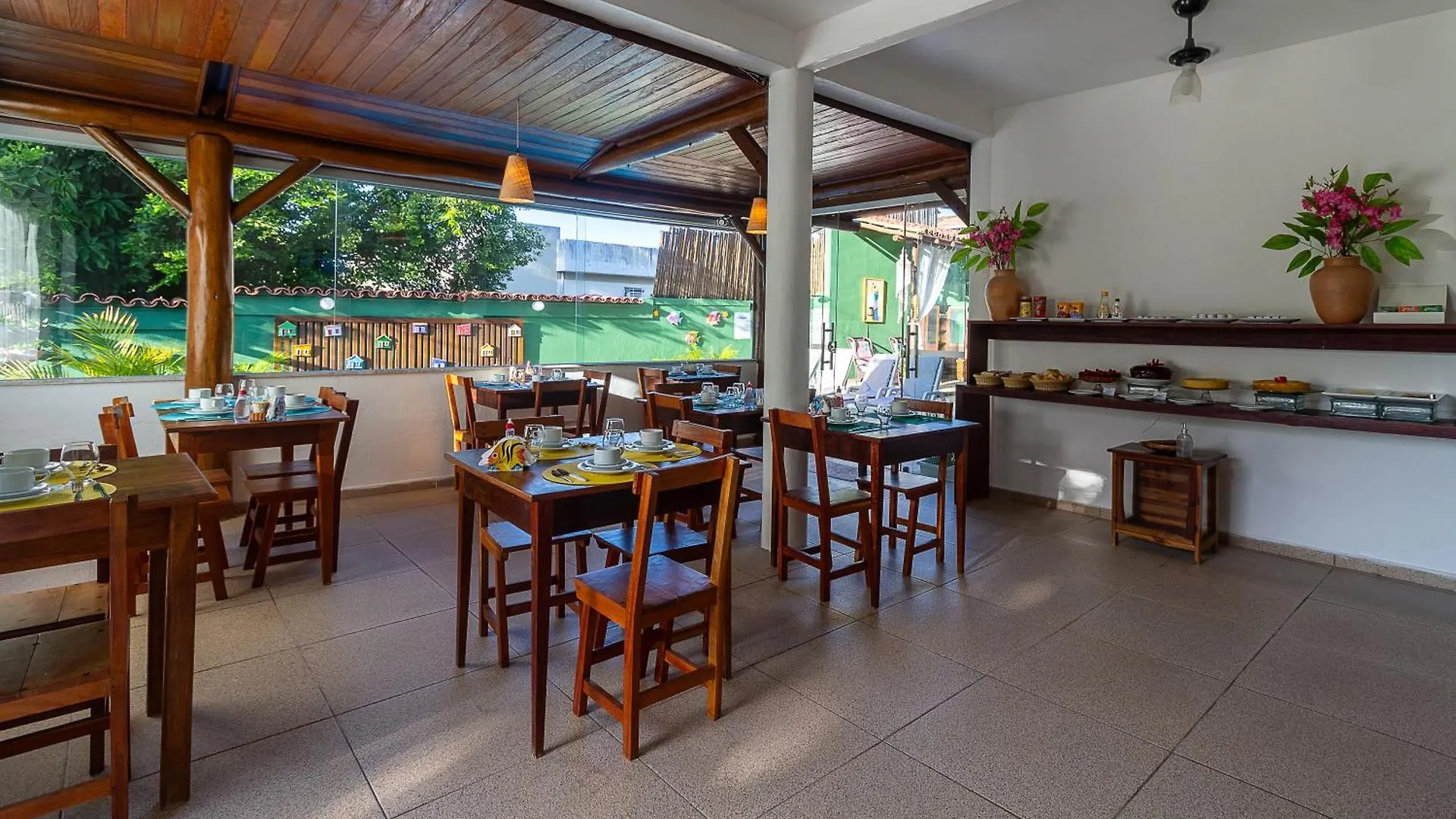 Pousada Pe Na Estrada Porto Seguro Inn